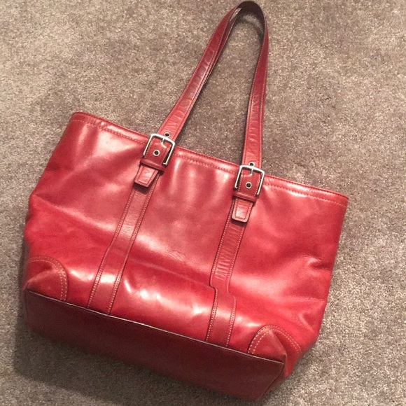 coach purses red
